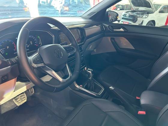/en/city-belo-horizonte/cate-car-used-car/volkswagen-t-cross-2024-1-4-250-tsi-total-flex-highline-automatic-48205716085867520/-6
