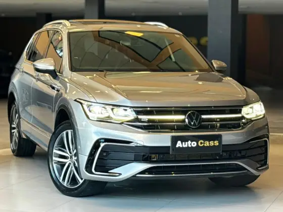VOLKSWAGEN TIGUAN 2.0 300 TSI GASOLINA ALLSPACE R-LINE AUTOMÁTICO VOLKSWAGEN TIGUAN 2.0 300 TSI GASOLINA ALLSPACE R-LINE AUTOMÁTICO