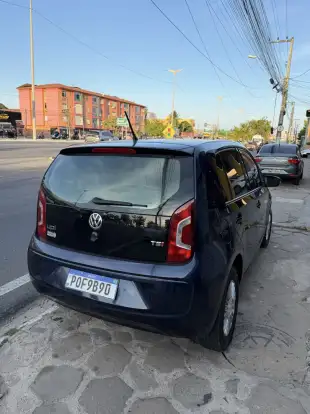 VOLKSWAGEN-UP-2015