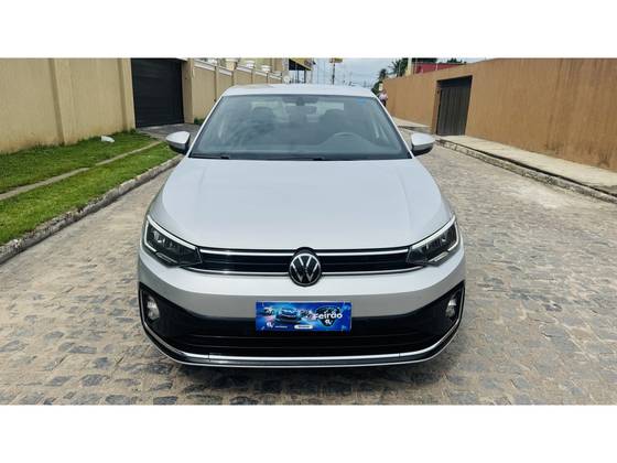 VOLKSWAGEN VIRTUS 1.0 200 TSI HIGHLINE AUTOMÁTICO