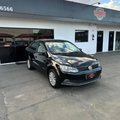 VOLKSWAGEN VOYAGE 1.6 MI COMFORTLINE 8V FLEX 4P MANUAL