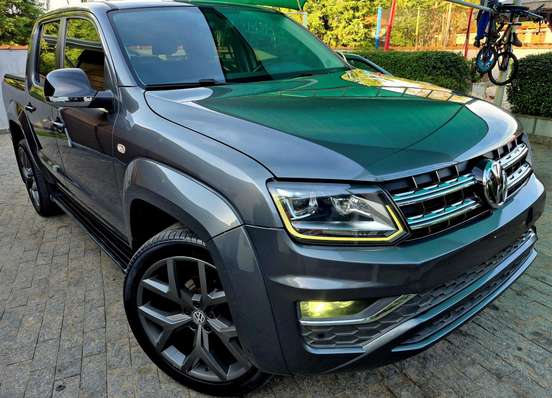 VOLKSWAGEN-AMAROK-2018