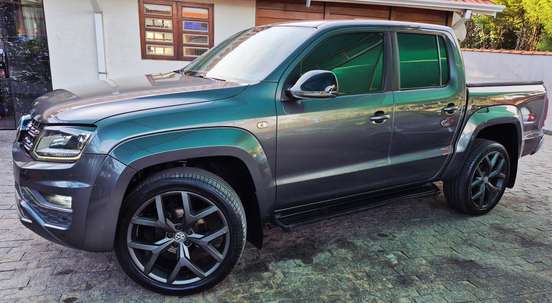 VOLKSWAGEN-AMAROK-2018