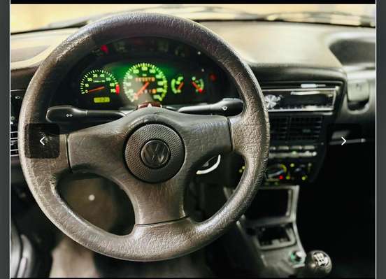 VOLKSWAGEN-GOL-1997