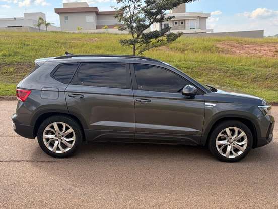 VOLKSWAGEN-TAOS-1.4 250 TSI TOTAL FLEX COMFORTLINE AUTOMÁTICO VOLKSWAGEN-TAOS-2022