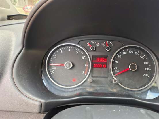 VOLKSWAGEN-VOYAGE-1.0 MI CITY 8V FLEX 4P MANUAL VOLKSWAGEN-VOYAGE-2013