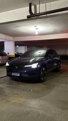 VOLVO EX30 69 KW ELÉTRICO PLUS