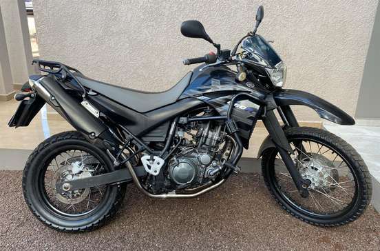 YAMAHA-XT 660R-2010