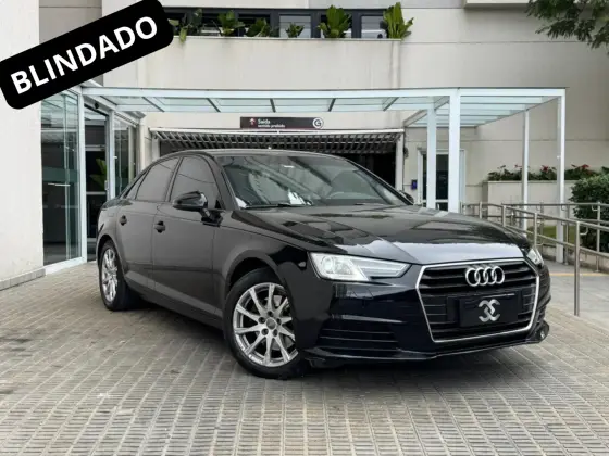 AUDI A4 2.0 TFSI AMBIENTE GASOLINA 4P S TRONIC