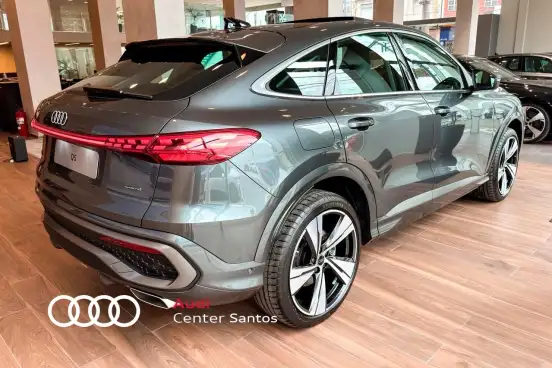 AUDI-Q5-2026
