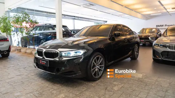 BMW 320i 2.0 16V TURBO FLEX SPORT GP AUTOMÁTICO BMW 320i 2.0 16V TURBO FLEX SPORT GP AUTOMÁTICO