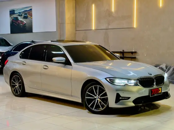 BMW 320i 2.0 16V TURBO GASOLINA SPORT GP AUTOMÁTICO BMW 320i 2.0 16V TURBO GASOLINA SPORT GP AUTOMÁTICO