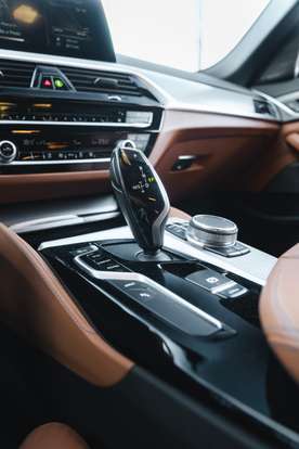 BMW-530e-2018
