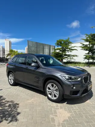 BMW X1 2.0 16V TURBO ACTIVEFLEX SDRIVE20I 4P AUTOMÁTICO BMW X1 2.0 16V TURBO ACTIVEFLEX SDRIVE20I 4P AUTOMÁTICO