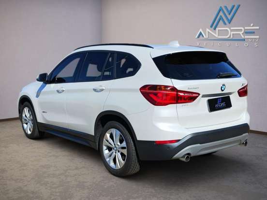 BMW-X1-2.0 16V TURBO ACTIVEFLEX SDRIVE20I 4P AUTOMÁTICO BMW-X1-2016