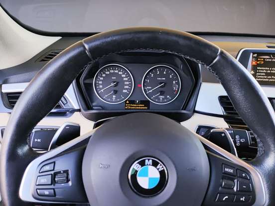 BMW-X1-2016