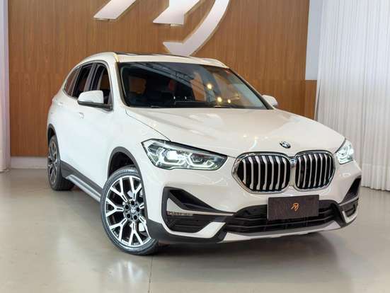 BMW-X1-2.0 16V TURBO ACTIVEFLEX SDRIVE20I X-LINE PLUS 4P AUTOMÁTICO BMW-X1-2022
