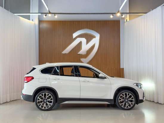 BMW-X1-2.0 16V TURBO ACTIVEFLEX SDRIVE20I X-LINE PLUS 4P AUTOMÁTICO BMW-X1-2022