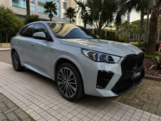 BMW X2 2.0 TURBO GASOLINA XDRIVE20I M SPORT STEPTRONIC BMW X2 2.0 TURBO GASOLINA XDRIVE20I M SPORT STEPTRONIC