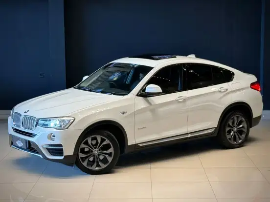BMW-X4-2.0 28I X LINE 4X4 16V TURBO GASOLINA 4P AUTOMÁTICO BMW-X4-2015
