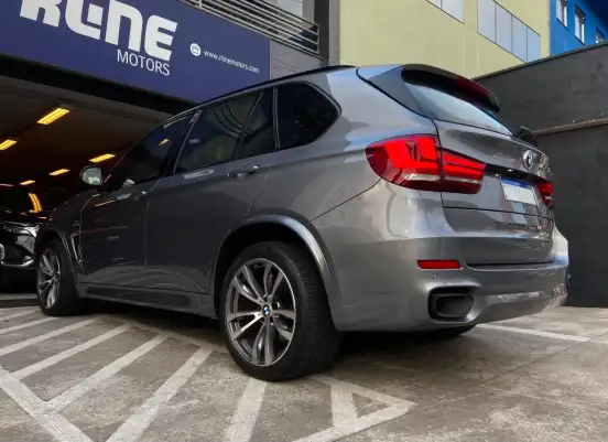 BMW-X5-3.0 4X4 M50D I6 TURBO DIESEL 4P AUTOMÁTICO BMW-X5-2015