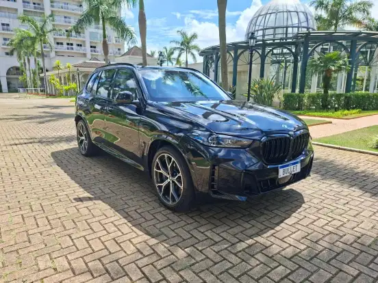 BMW-X5-2025