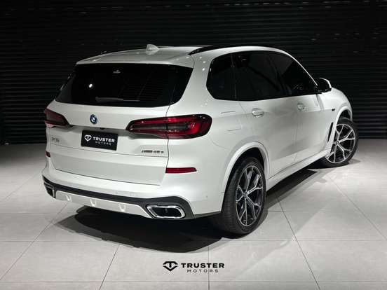 BMW-X5-3.0 I6 TURBO HÍBRIDO XDRIVE45E M SPORT AUTOMÁTICO BMW-X5-2021