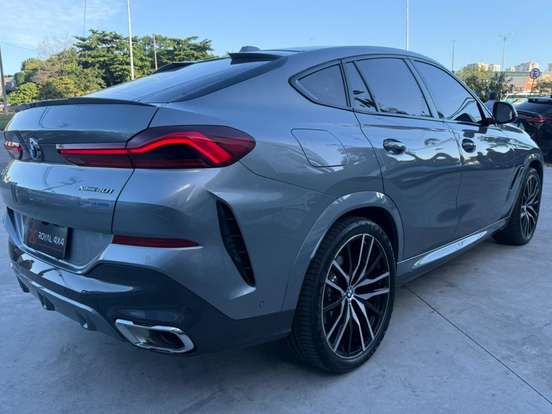 BMW-X6-2024