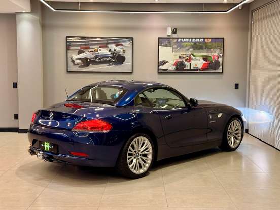 BMW-Z4-2.5 I6 GASOLINA SDRIVE23I AUTOMÁTICO BMW-Z4-2011