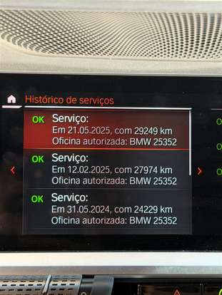 BMW-320i-2022