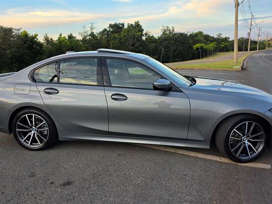 BMW-320i-2.0 16V TURBO FLEX SPORT GP AUTOMÁTICO BMW-320i-2023