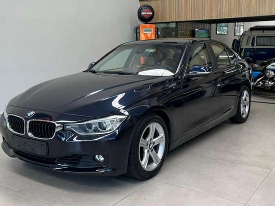 BMW-320i-2.0 16V TURBO GASOLINA 4P AUTOMÁTICO BMW-320i-2013