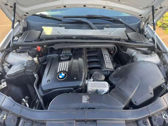 BMW-325i-2.5 SEDAN 24V GASOLINA 4P AUTOMÁTICO BMW-325i-2011