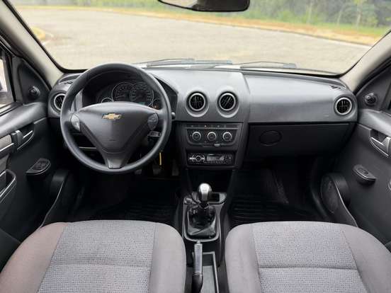 CHEVROLET-CELTA-2014