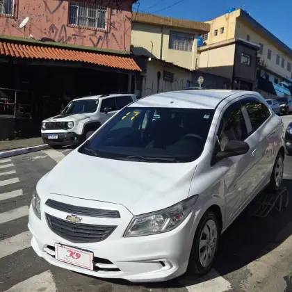 CHEVROLET ONIX 1.0 MPFI JOY 8V FLEX 4P MANUAL CHEVROLET ONIX 1.0 MPFI JOY 8V FLEX 4P MANUAL