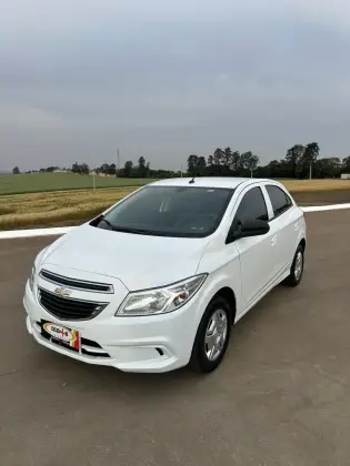 CHEVROLET ONIX 1.0 MPFI LT 8V FLEX 4P MANUAL CHEVROLET ONIX 1.0 MPFI LT 8V FLEX 4P MANUAL