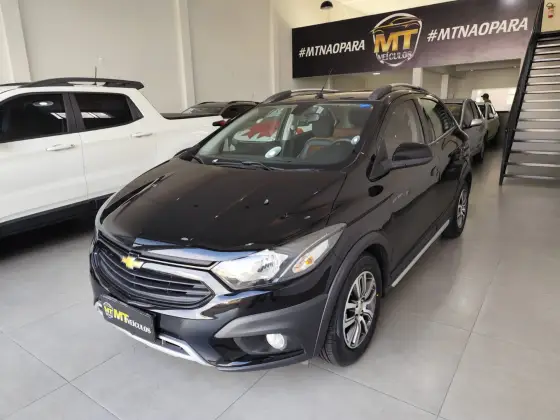 CHEVROLET ONIX 1.4 MPFI ACTIV 8V FLEX 4P AUTOMÁTICO