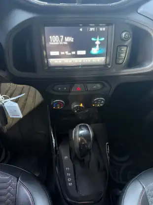 CHEVROLET-ONIX-2016