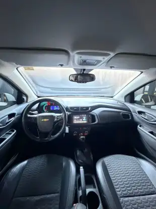 CHEVROLET-ONIX-2016