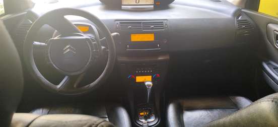 CITROËN-C4-2011