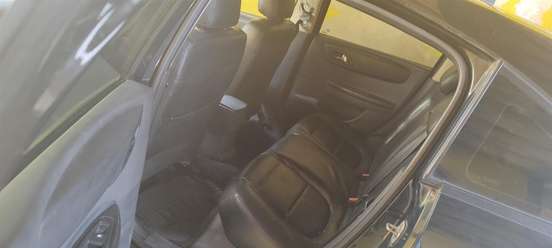 CITROËN-C4-2.0 GLX 16V FLEX 4P AUTOMÁTICO CITROËN-C4-2011