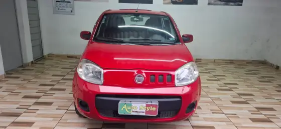 FIAT UNO 1.0 VIVACE 8V FLEX 4P MANUAL FIAT UNO 1.0 VIVACE 8V FLEX 4P MANUAL