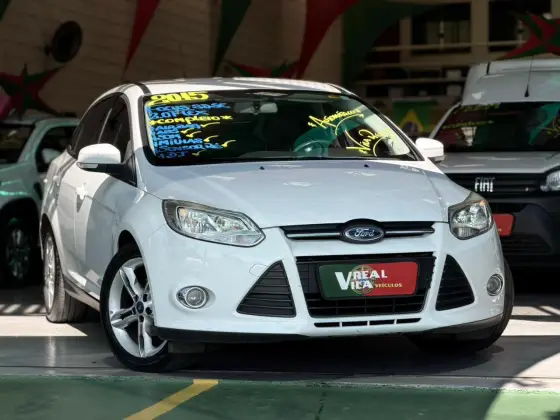 FORD FOCUS 2.0 SE SEDAN 16V FLEX 4P AUTOMÁTICO