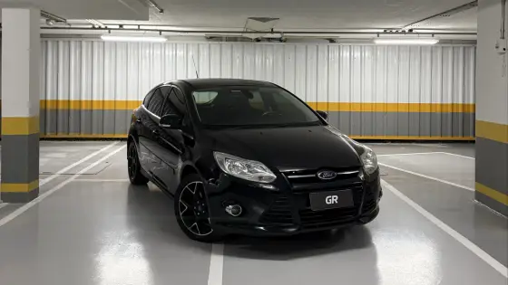FORD FOCUS 2.0 TITANIUM 16V FLEX 4P POWERSHIFT FORD FOCUS 2.0 TITANIUM 16V FLEX 4P POWERSHIFT