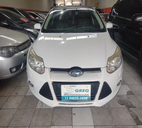FORD FOCUS 2.0 TITANIUM SEDAN 16V FLEX 4P AUTOMÁTICO