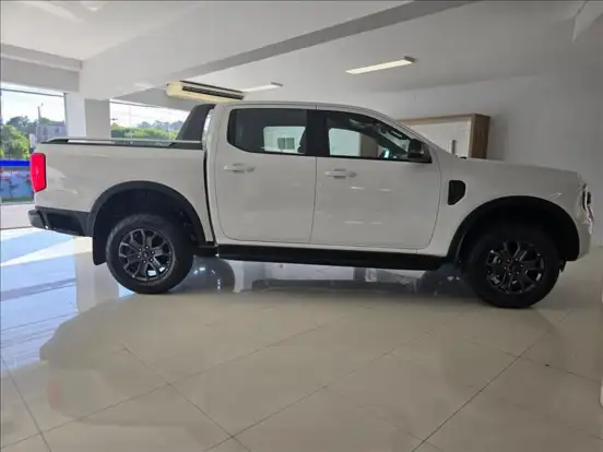 FORD-RANGER-2.0 TURBO DIESEL CD BLACK 4X2 AUTOMÁTICO FORD-RANGER-2025