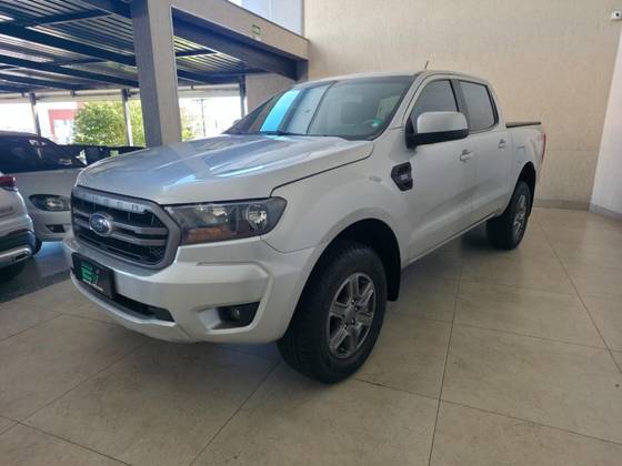 FORD RANGER 2.2 XLS 4X4 CD 16V DIESEL 4P AUTOMÁTICO