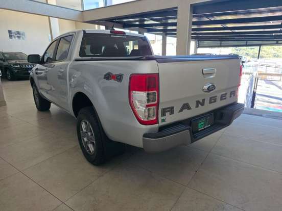 FORD-RANGER-2021