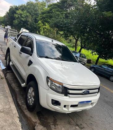 FORD RANGER 2.5 XLS 4X2 CD 16V FLEX 4P MANUAL