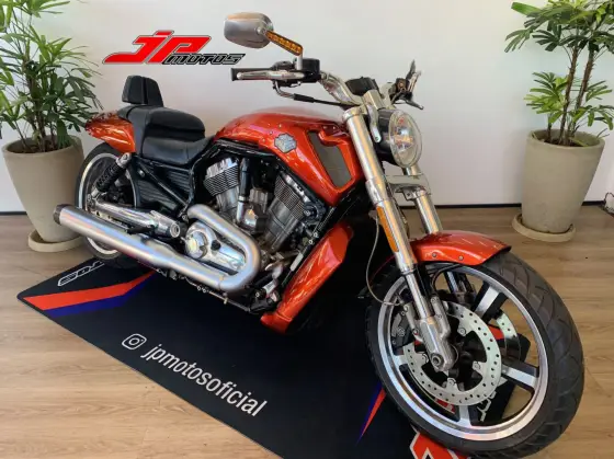 HARLEY-DAVIDSON V-ROD MUSCLE HARLEY-DAVIDSON V-ROD MUSCLE